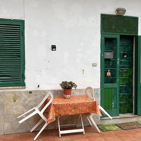 Nido D'Amore Cuore Villa Терачина Екстериор снимка